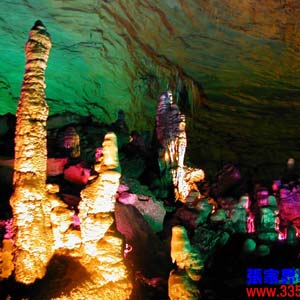 喜樂J線：張家界、鳳凰古城、天子山、猛洞河漂流、芙蓉鎮(zhèn)三晚四日游