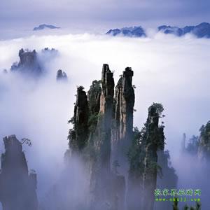 【長(zhǎng)沙往返線路3】：張家界、天子山、黃龍洞、天門仙山四日游